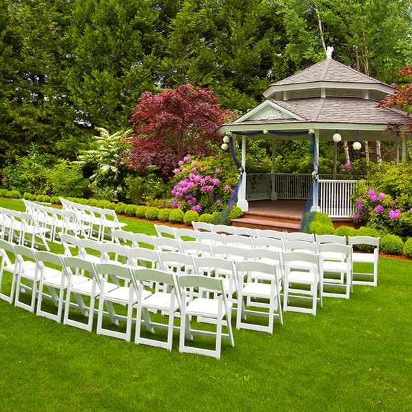 los baños de renta para fiestas incluyen servicio de limpieza periódico